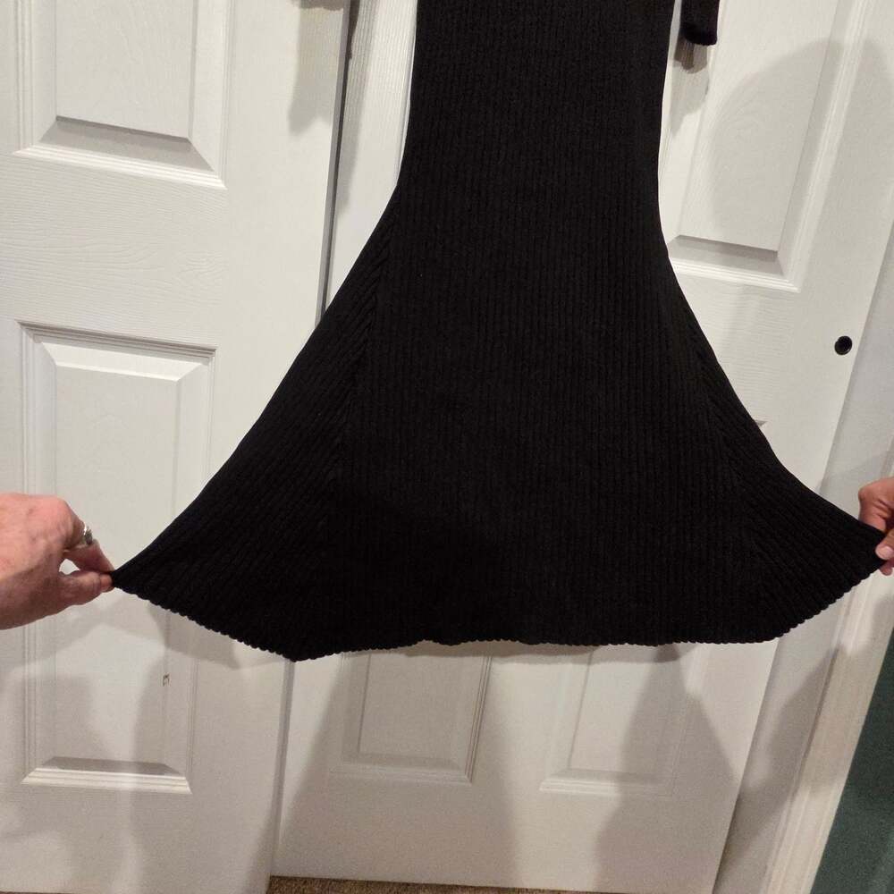 Fashion Nova Ribbed Long Sleeve Maxi Dress in Black - 1X - Picture 3 of 5